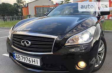 Седан Infiniti M37 2013 в 