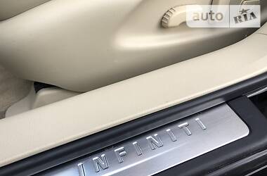 Седан Infiniti M37 2013 в 