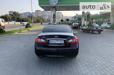 Седан Infiniti M37 2010 в Киеве