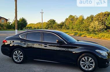 Седан Infiniti M37 2011 в Днепре