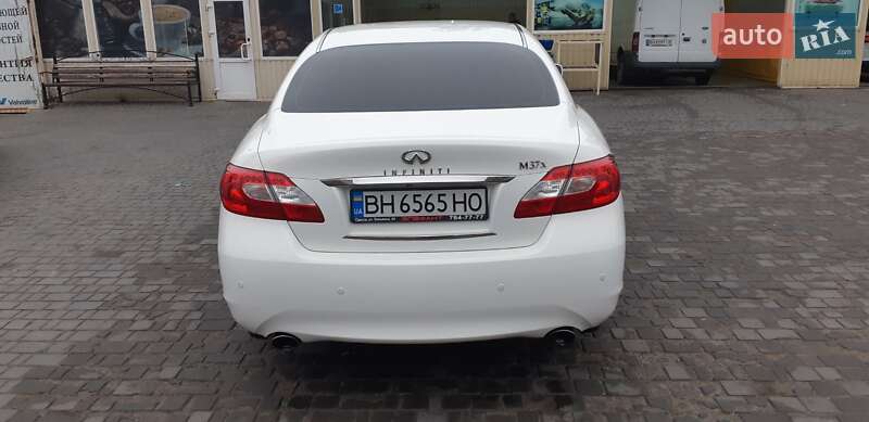 Седан Infiniti M37 2011 в Одессе