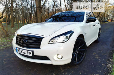 Седан Infiniti M37 2013 в Киеве