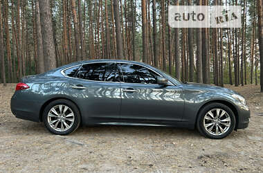 Седан Infiniti M37 2012 в Киеве