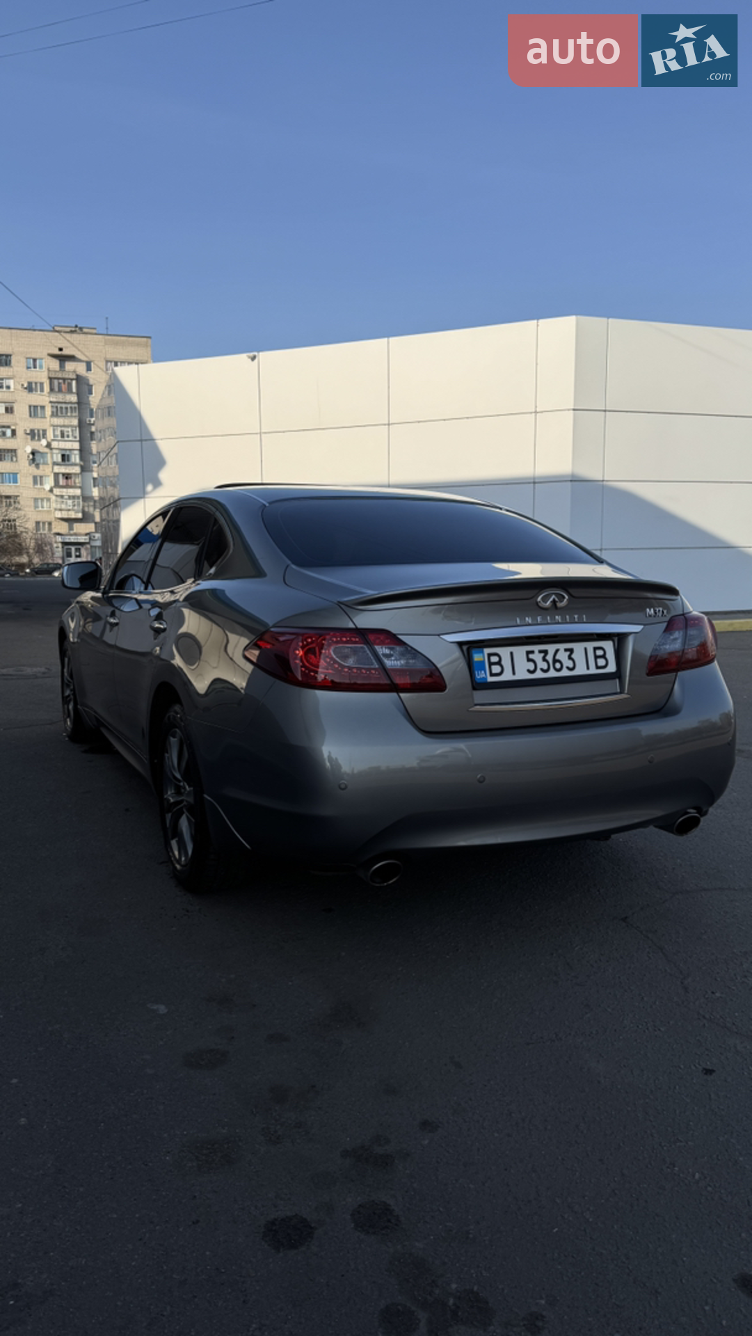 2012 Infiniti M - мініатюра 18