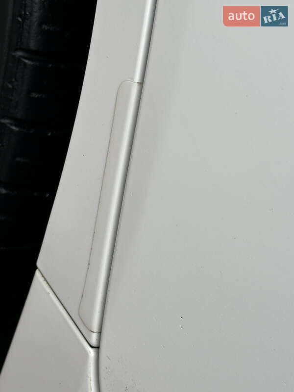 Седан Infiniti M37 2013 в Ивано-Франковске