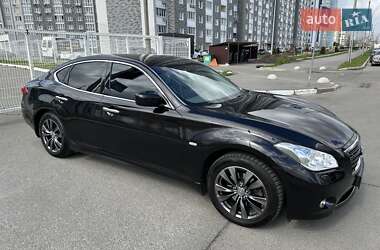 Седан Infiniti M37 2011 в 