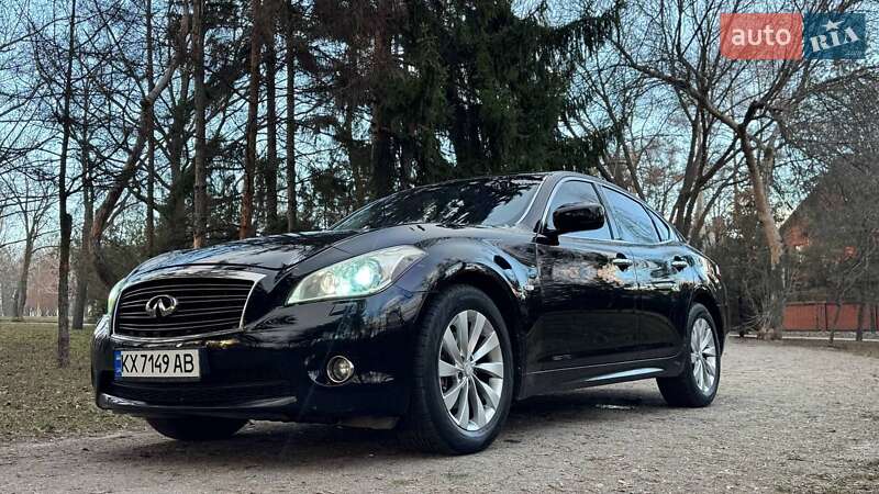 Седан Infiniti M37 2011 в Харькове