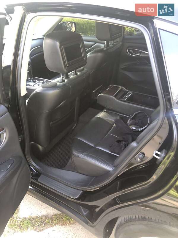 Седан Infiniti M37 2011 в Харькове