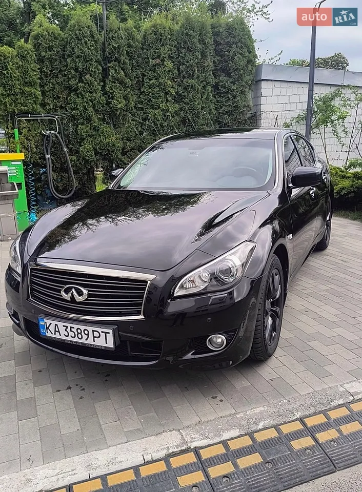 2010 Infiniti M - мініатюра 15