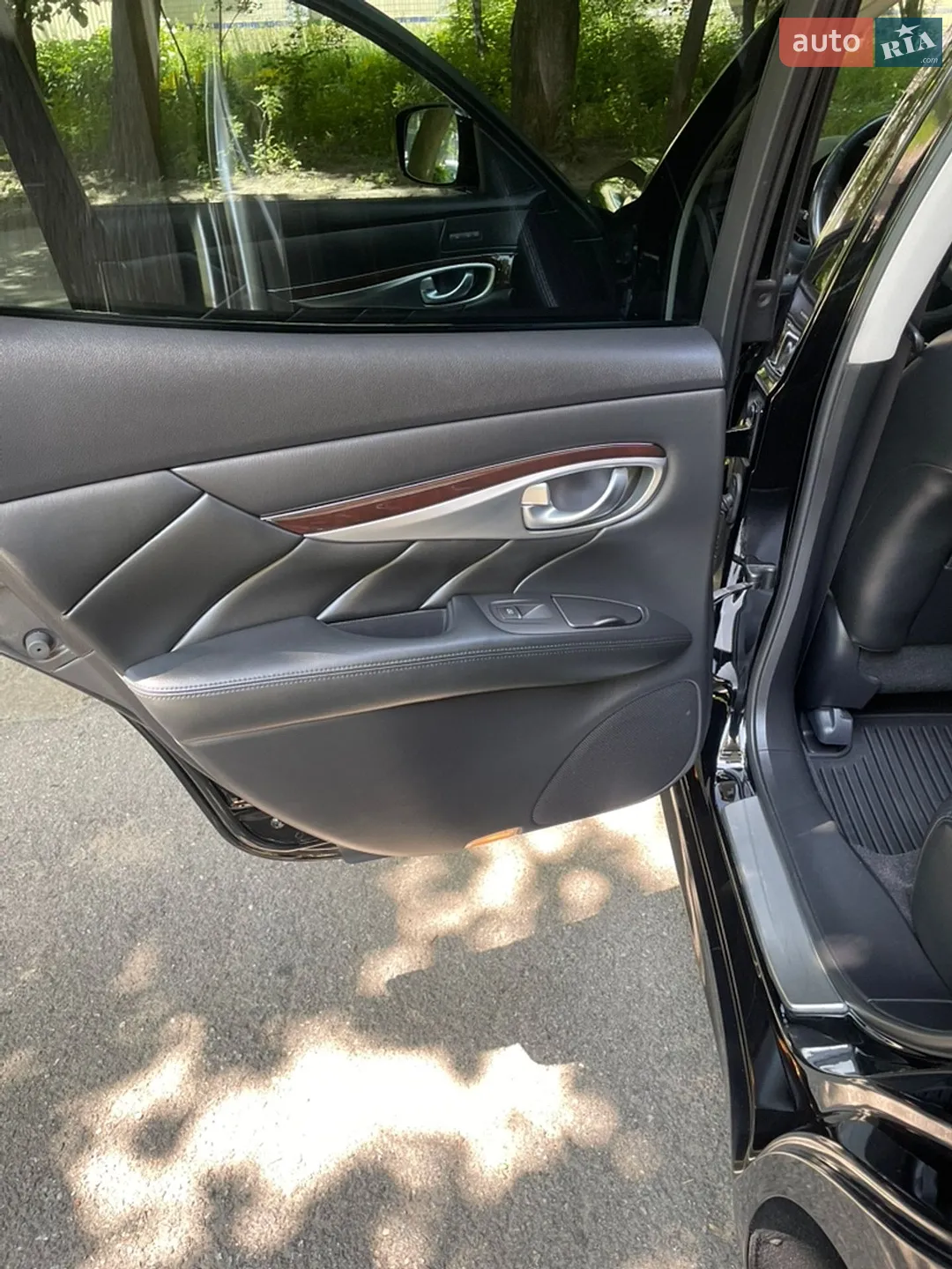2013 Infiniti M - мініатюра 10