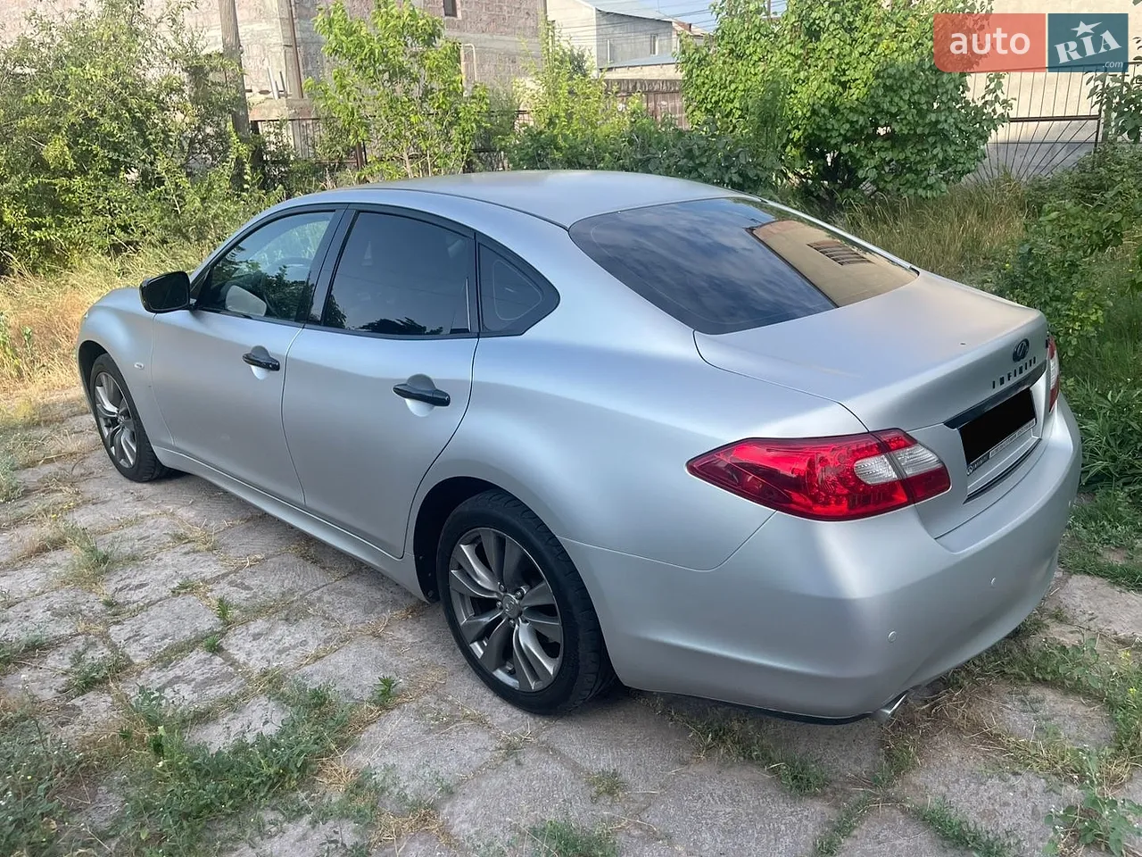 2011 Infiniti M - мініатюра 8
