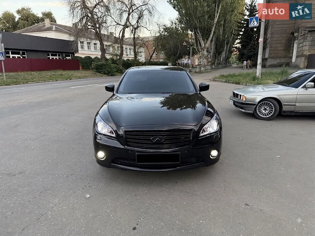 2011 Infiniti M - мініатюра 3
