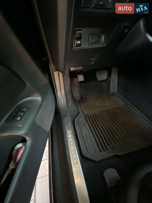Седан Infiniti M45 2007 в Києві