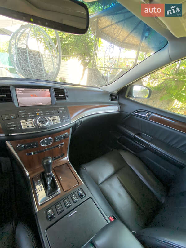 Седан Infiniti M45 2007 в Києві