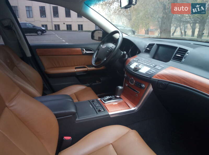 Седан Infiniti M45 2007 в Киеве