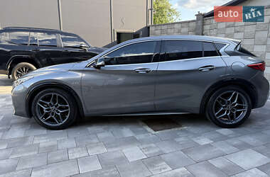 Хетчбек Infiniti Q30 2016 в Києві
