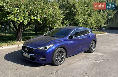Хэтчбек Infiniti Q30 2016 в Виннице