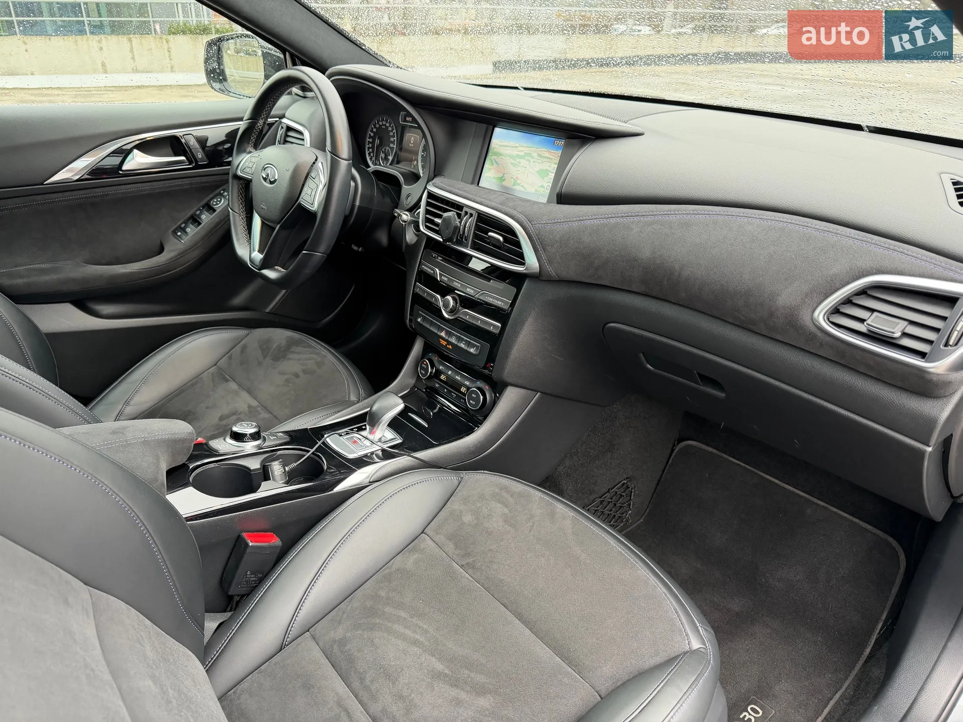 2016 Infiniti Q30 - мініатюра 14
