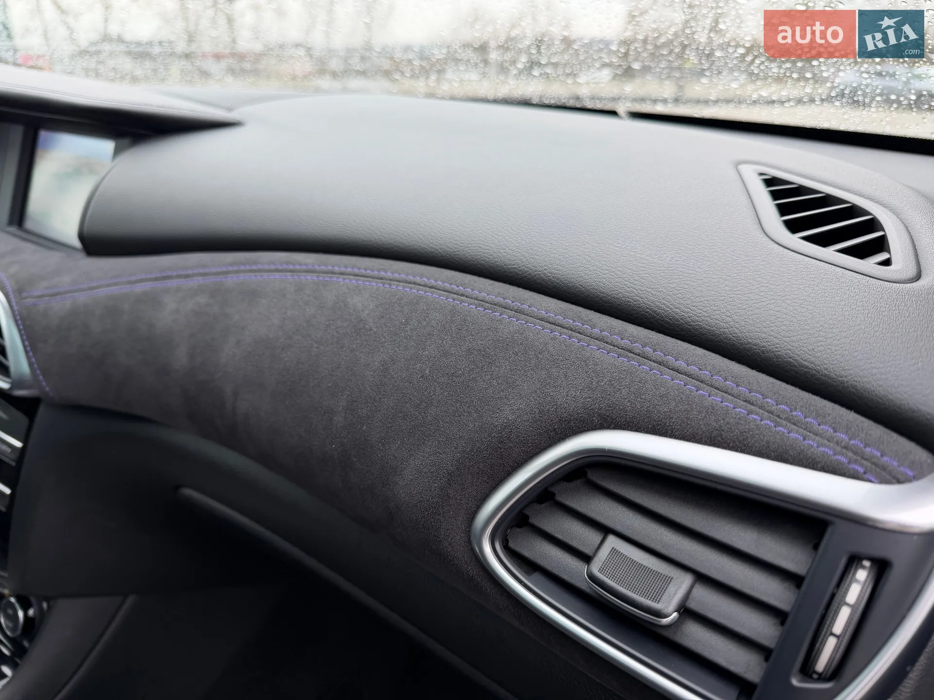 2016 Infiniti Q30 - мініатюра 16