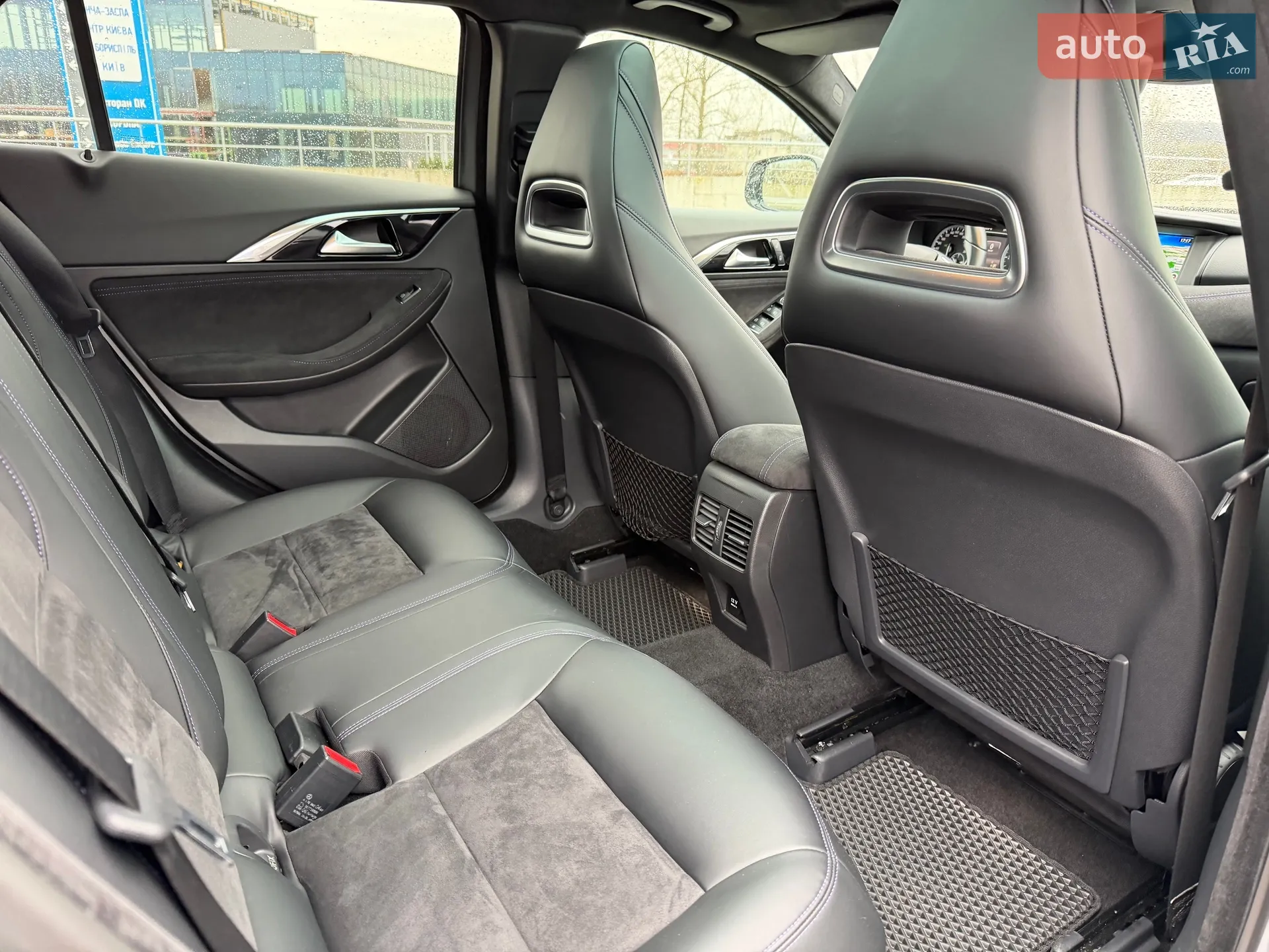 2016 Infiniti Q30 - мініатюра 17