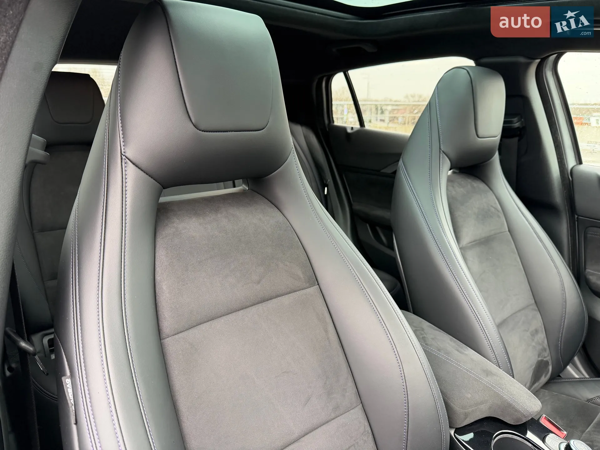 2016 Infiniti Q30 - мініатюра 45