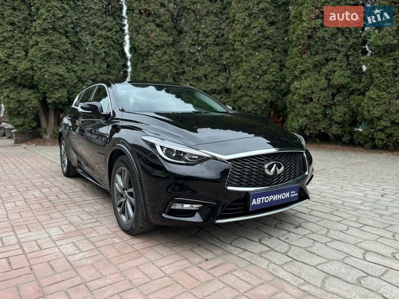 Хэтчбек Infiniti Q30 2017 в Белой Церкви фото Хэтчбек Infiniti Q30 2017 в Белой Церкви