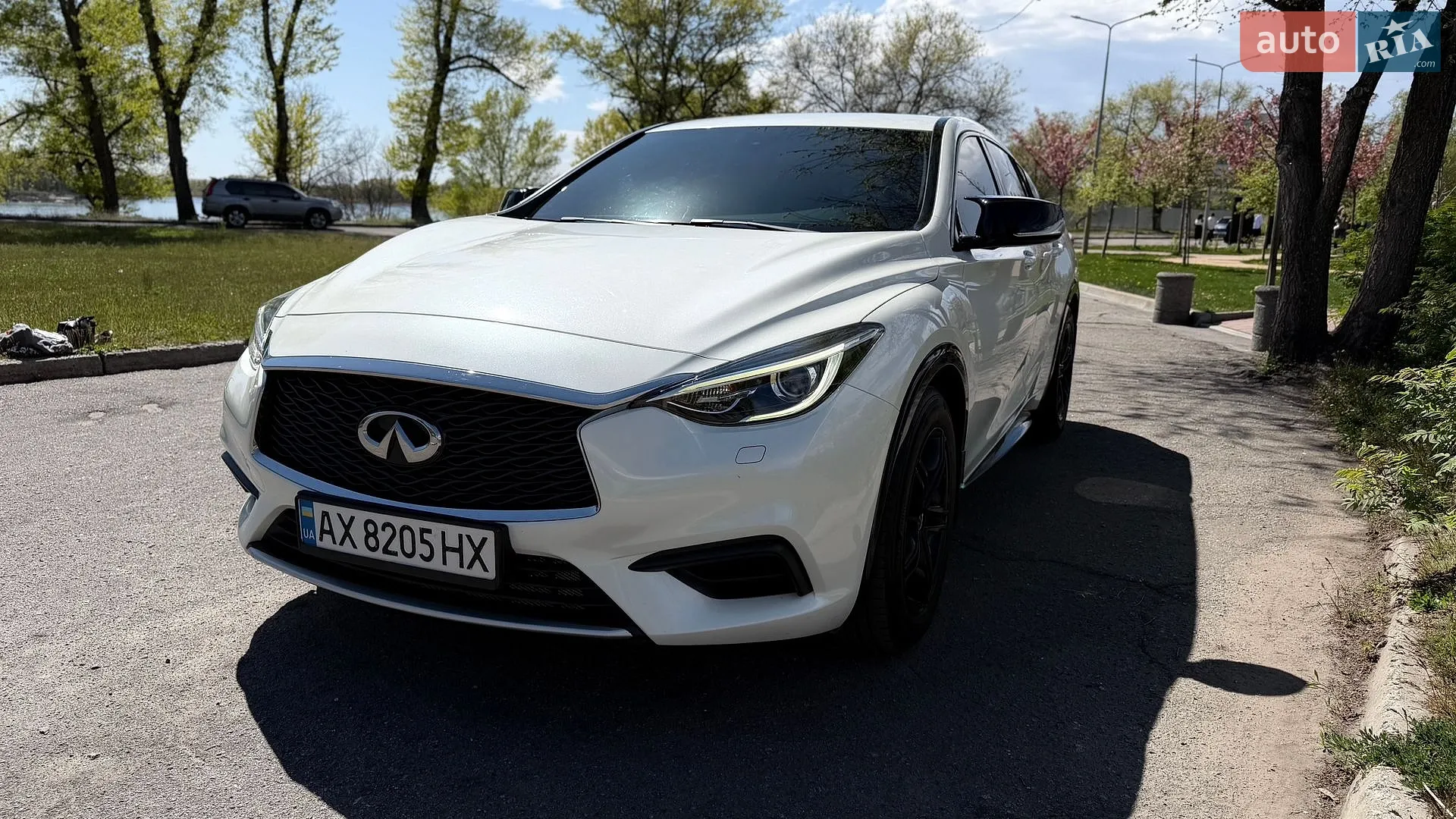 2017 Infiniti Q30 - фото 1