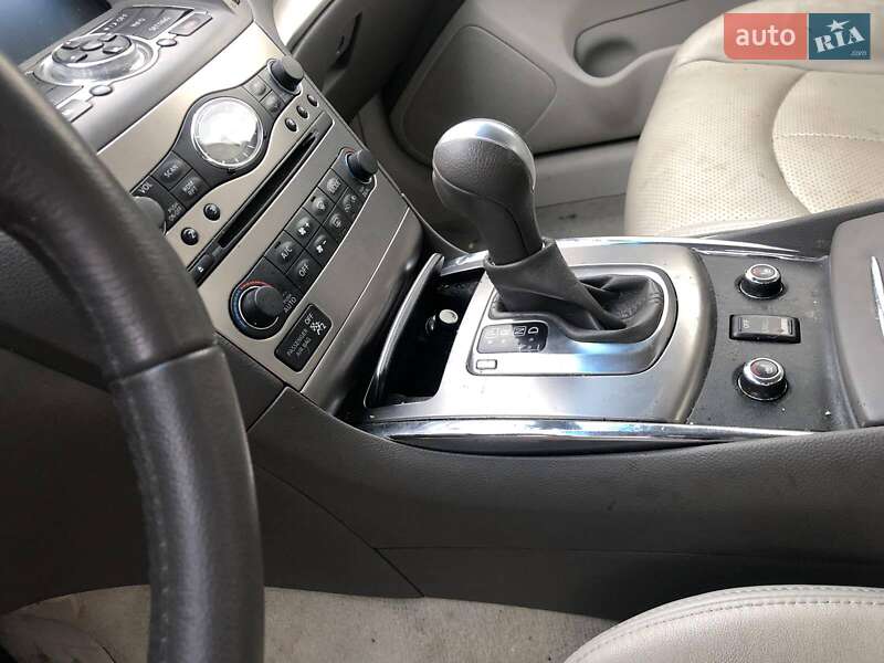 Седан Infiniti Q40 2014 в Киеве