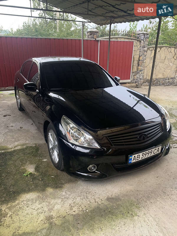 Infiniti Q40 2014