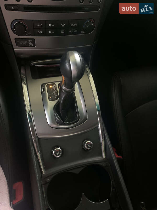 Седан Infiniti Q40 2014 в Вінниці