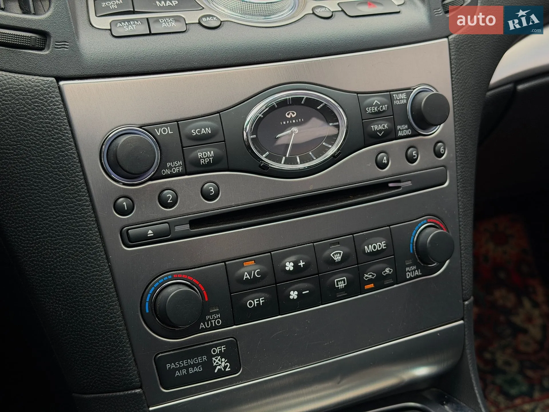 2014 Infiniti Q40 - мініатюра 17