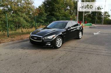 Седан Infiniti Q50 2016 в 