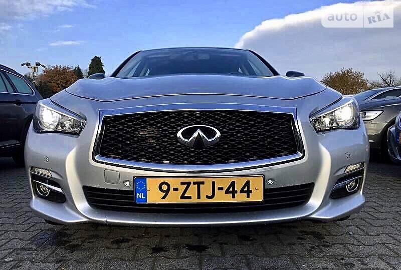 Седан Infiniti Q50 2015 в Львові фото 32 Седан Infiniti Q50 2015 в Львові