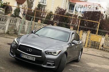 Седан Infiniti Q50 2014 в Скадовске