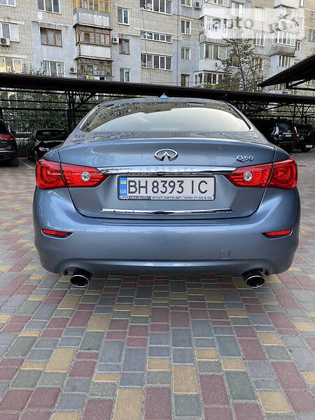 Седан Infiniti Q50 2016 в Одессе