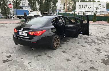 Седан Infiniti Q50 2015 в Киеве