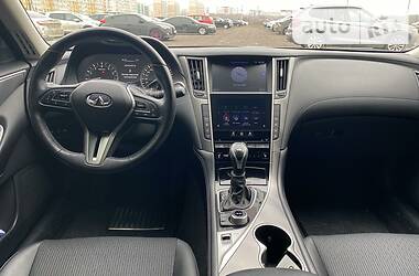 Седан Infiniti Q50 2018 в Киеве