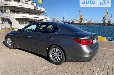 Седан Infiniti Q50 2015 в Одессе