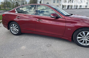 Седан Infiniti Q50 2016 в Киеве