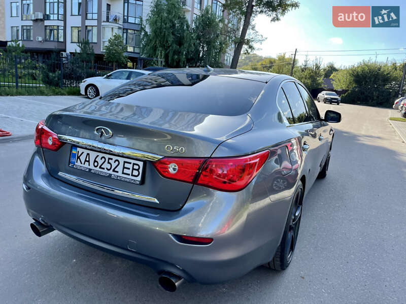 Седан Infiniti Q50 2016 в Киеве