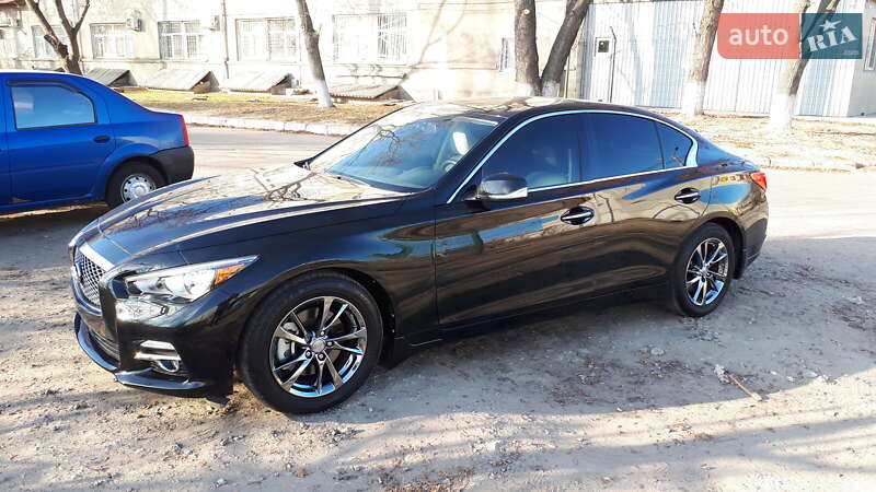 Infiniti Q50 2017