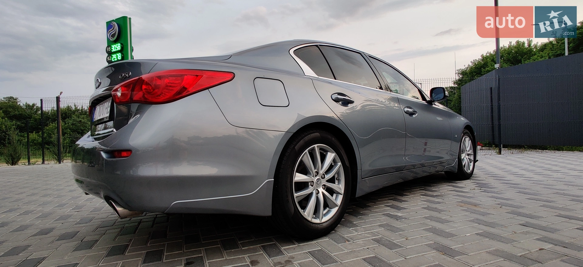 2014 Infiniti Q50 - мініатюра 19