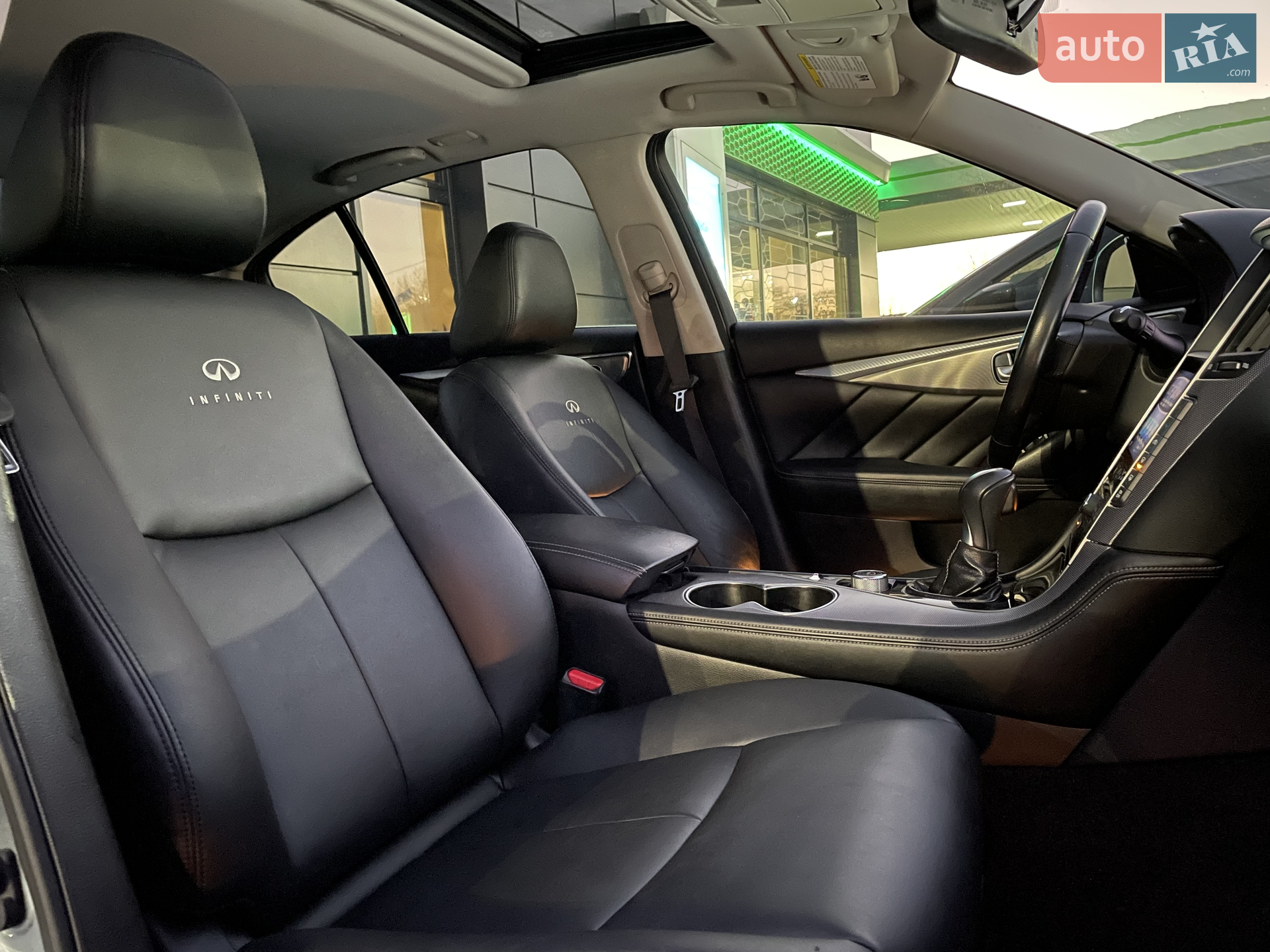 2014 Infiniti Q50 - мініатюра 28