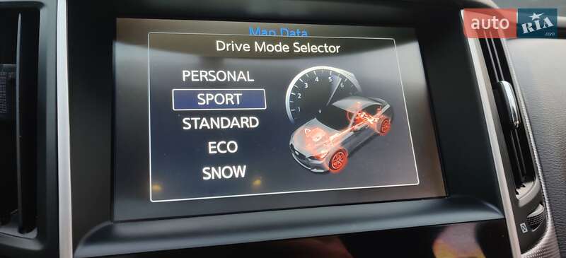 Седан Infiniti Q50 2014 в Полтаві