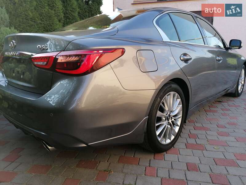 Седан Infiniti Q50 2020 в Львове