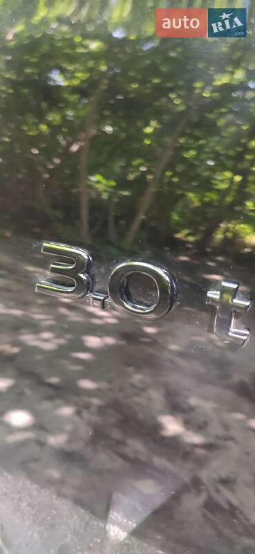 Седан Infiniti Q50 2017 в Чернигове