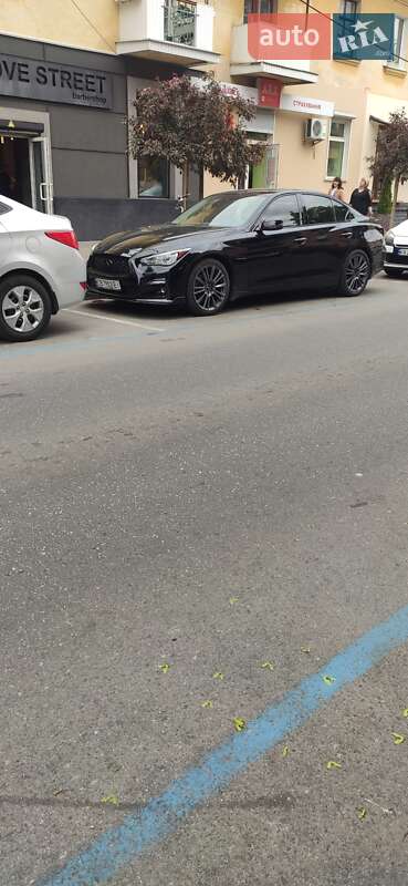 Седан Infiniti Q50 2017 в Чернигове