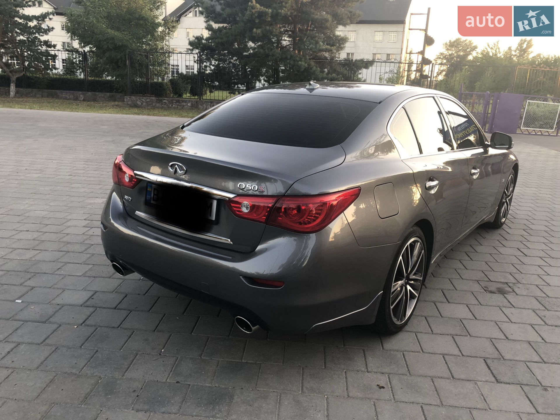 2015 Infiniti Q50 - мініатюра 2