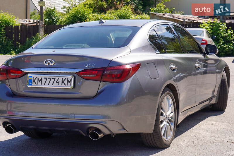 Седан Infiniti Q50 2018 в Житомире