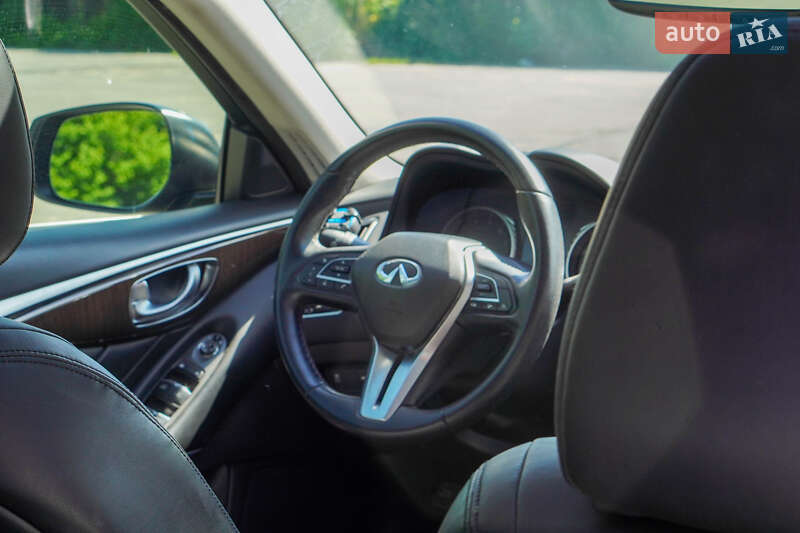 Седан Infiniti Q50 2018 в Житомире